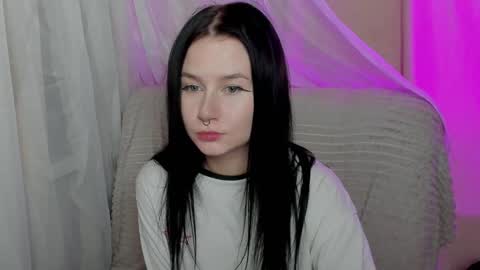 Snapshot of alinegreeeen chatting on February 4, 1:38 pm Aline Greeeen online show from February 4, 1:38 pm