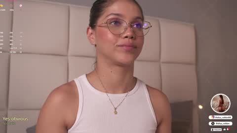 Snapshot of alisa_roldan chatting on February 4, 5:55 pm online show from February 4, 5:55 pm