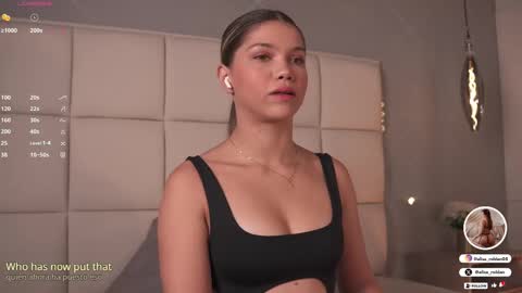 Snapshot of alisa_roldan chatting on February 13, 12:11 pm online show from February 13, 12:11 pm