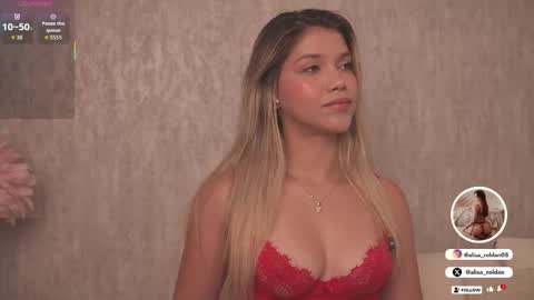 Snapshot of alisa_roldan chatting on September 24, 1:20 am online show from September 24, 1:20 am