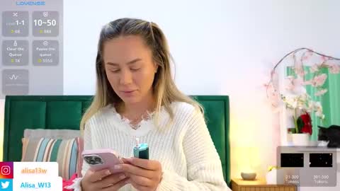 Alisa online show from October 22, 5:30 am