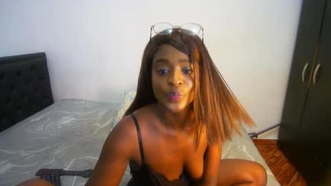 alisha_boes online show from September 21, 3:57 pm