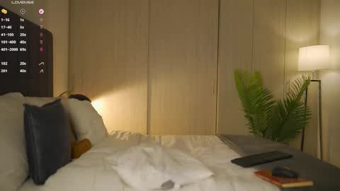 buy my videos follow me in my new instagram fernanda699  online show from March 10, 11:32 pm