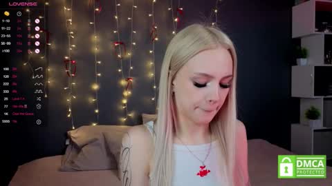 Alisha online show from February 20, 1:55 pm