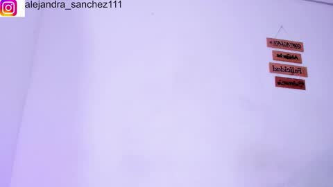 Snapshot of alisiacollinsss chatting on September 24, 2:48 am Alisia online show from September 24, 2:48 am