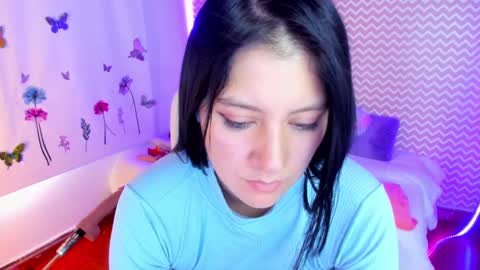 Snapshot of alison_fire12 chatting on February 18, 4:26 pm online show from February 18, 4:26 pm
