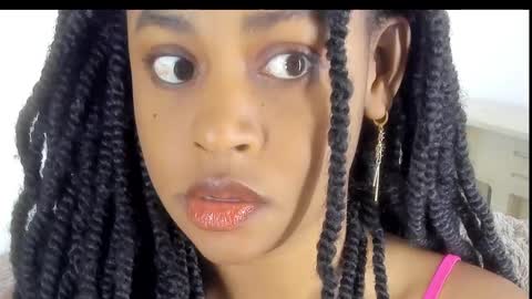 Snapshot of alison_ker chatting on November 20, 3:23 pm Sofias house online show from November 20, 3:23 pm