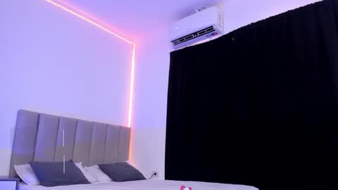 Alison  online show from December 30, 9:16 am