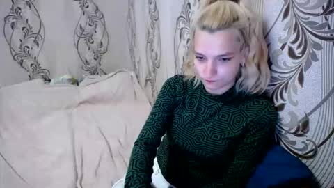 Snapshot of alissaclent chatting on June 7, 7:28 pm alissaclent online show from June 7, 7:28 pm