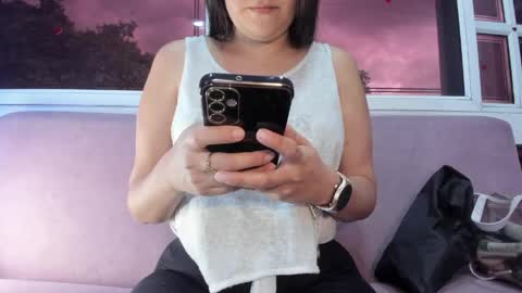 Snapshot of alissajoness chatting on May 31, 12:01 pm Alissa online show from May 31, 12:01 pm