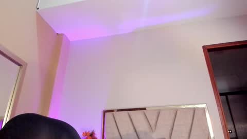 Snapshot of alissanix chatting on November 1, 12:45 am AlissaNix online show from November 1, 12:45 am