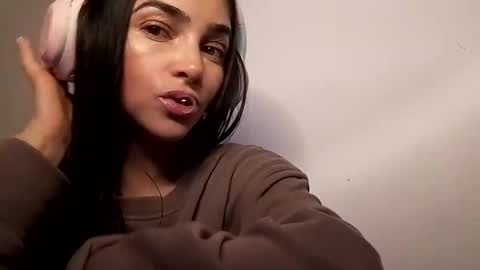 Alisson369  online show from February 19, 5:38 pm