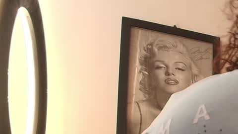 Snapshot of alisson_am chatting on February 3, 11:42 am Alisson online show from February 3, 11:42 am