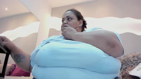 Snapshot of alisson_am chatting on October 23, 11:31 am Alisson online show from October 23, 11:31 am