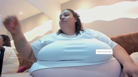 Snapshot of alisson_am chatting on November 12, 11:21 am Alisson online show from November 12, 11:21 am