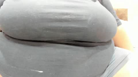 Snapshot of alisson_am chatting on November 27, 11:23 am Alisson online show from November 27, 11:23 am