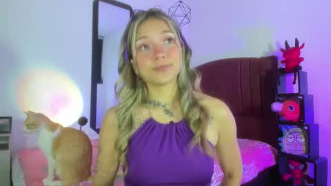 Snapshot of alisson_zafiro chatting on December 18, 9:14 am Alisson IG alisson zafiro27 online show from December 18, 9:14 am