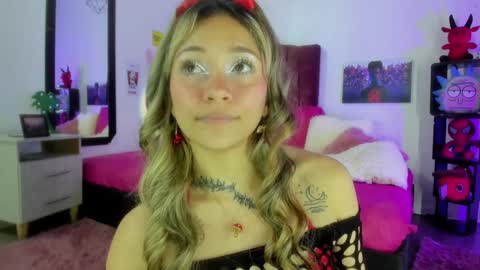 Snapshot of alisson_zafiro chatting on January 24, 12:10 pm Alisson IG alisson zafiro27 online show from January 24, 12:10 pm