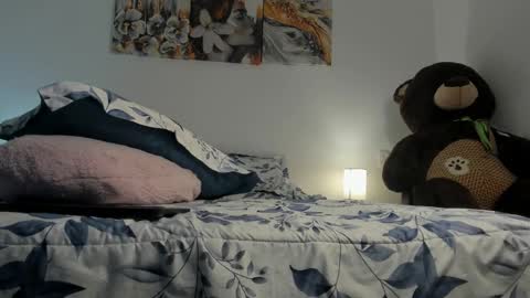 Snapshot of alissonroyce chatting on November 10, 2:21 am Goddess online show from November 10, 2:21 am