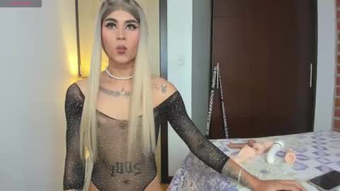 alisson online show from February 19, 1:51 pm