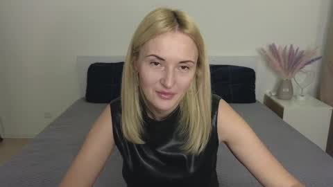 Snapshot of alisssarose chatting on December 29, 10:36 pm alisssarose online show from December 29, 10:36 pm