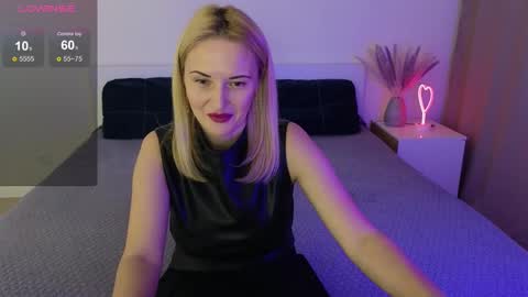 Snapshot of alisssarose chatting on January 4, 9:09 pm alisssarose online show from January 4, 9:09 pm