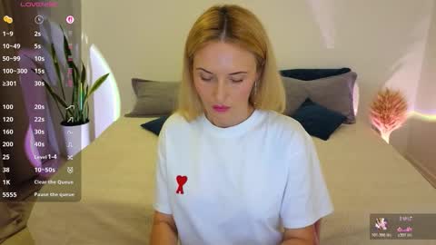 Snapshot of alisssarose chatting on November 27, 6:21 pm alisssarose online show from November 27, 6:21 pm