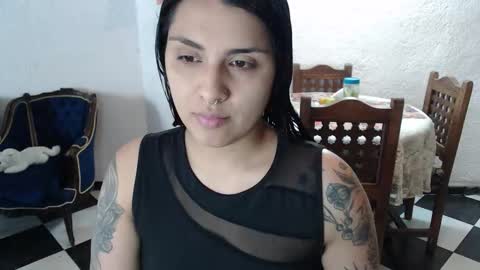 Snapshot of alix_beltran chatting on October 12, 8:19 pm Alix online show from October 12, 8:19 pm