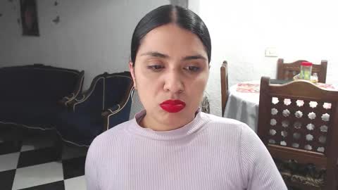 Alix online show from February 4, 1:55 am