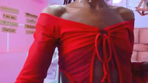 alix noa online show from September 29, 8:13 pm