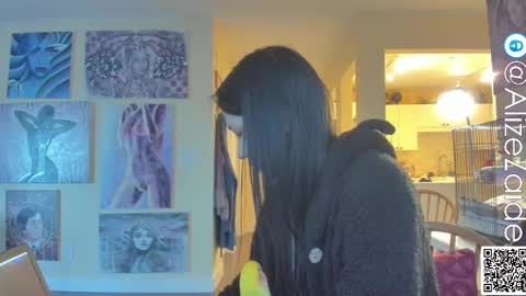 Alize Zaide online show from February 14, 11:20 pm