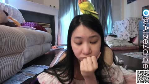 Alize Zaide online show from October 6, 4:26 pm