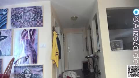 Alize Zaide online show from October 15, 8:09 pm