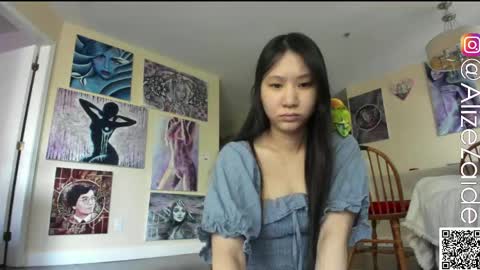 Alize Zaide online show from April 19, 8:11 pm