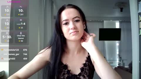 Snapshot of alkh_amare chatting on February 13, 10:22 am Amare online show from February 13, 10:22 am