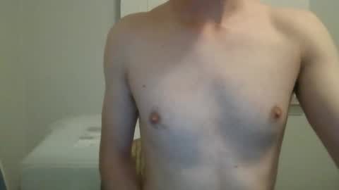 Snapshot of all_american_bruce chatting on November 14, 10:18 pm all_american_bruce online show from November 14, 10:18 pm