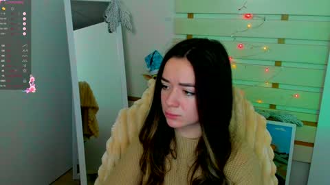Snapshot of allana_dream chatting on January 7, 10:11 am Allana online show from January 7, 10:11 am