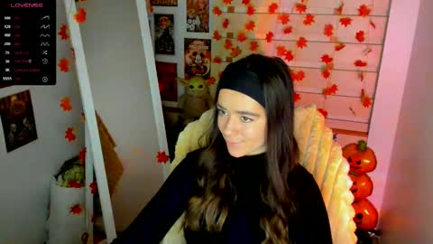 Snapshot of allana_dream chatting on November 15, 8:00 am Allana online show from November 15, 8:00 am