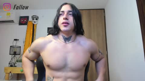 Snapshot of allen_rosse chatting on January 20, 9:32 pm independent model 3 online show from January 20, 9:32 pm