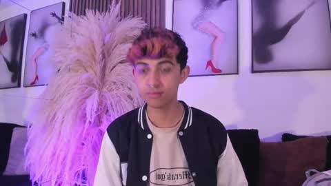 Snapshot of allen_starck chatting on November 13, 3:05 am Allen online show from November 13, 3:05 am