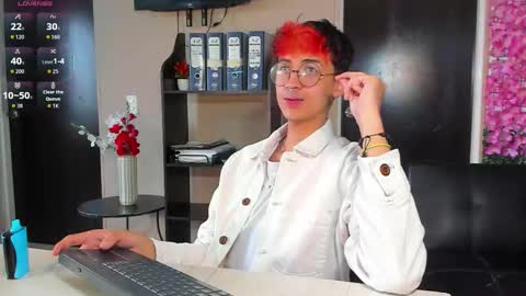 Allen online show from February 24, 8:29 pm