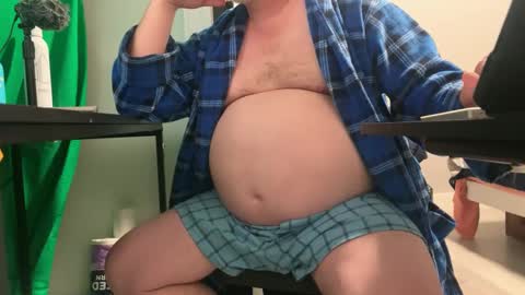 Snapshot of allergictochat chatting on January 6, 3:31 am Allergictolove online show from January 6, 3:31 am