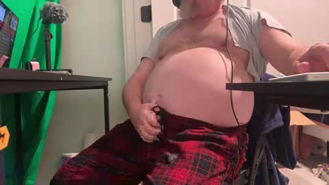 Snapshot of allergictochat chatting on February 10, 11:02 pm Allergictolove online show from February 10, 11:02 pm