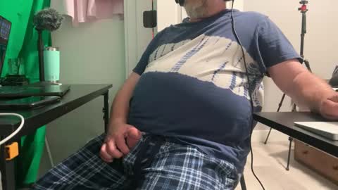 Snapshot of allergictochat chatting on September 14, 5:01 pm Allergictolove online show from September 14, 5:01 pm