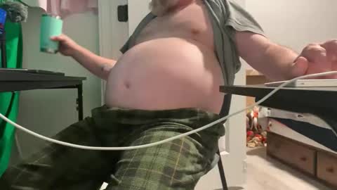 Snapshot of allergictochat chatting on November 25, 4:40 pm Allergictolove online show from November 25, 4:40 pm