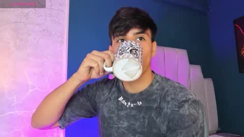 Allex online show from December 16, 3:44 am