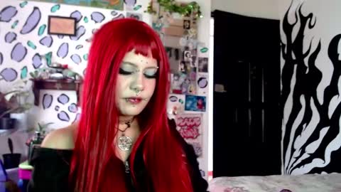 allice_rousse_ online show from September 30, 9:09 pm