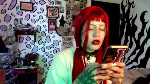 allice_rousse_ online show from October 5, 10:07 pm