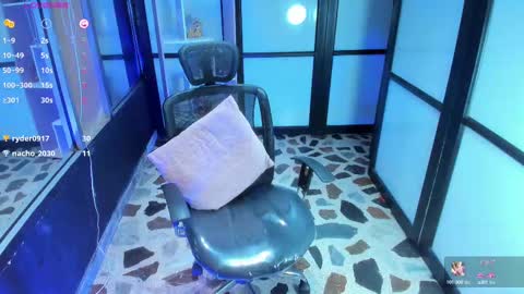 Snapshot of allicerosero chatting on March 11, 8:30 am Allice online show from March 11, 8:30 am