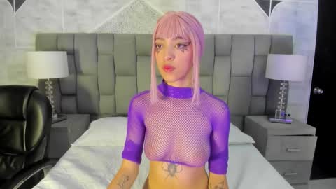 Snapshot of allicerosero chatting on September 17, 4:58 am Allice online show from September 17, 4:58 am